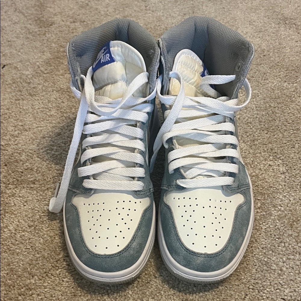 Nike High-Top Sneakers in Light Blue and White